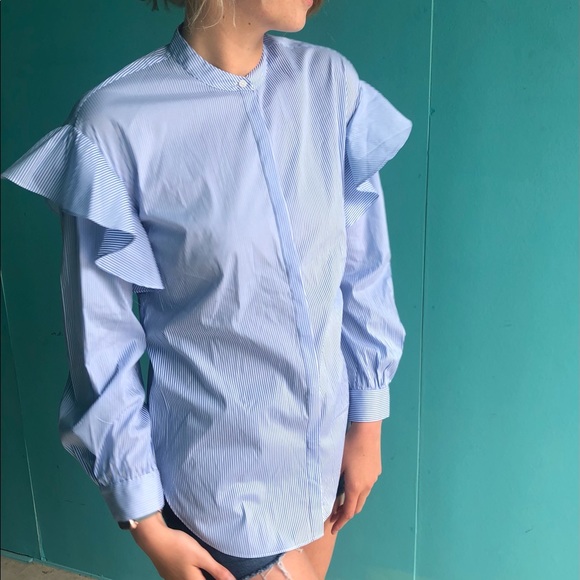 Trouve ruffle shoulder striped blouse. - Picture 6 of 7